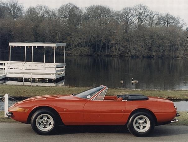 Ferrari 365 GTS4